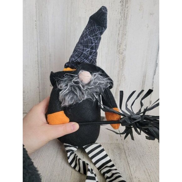 Halloween plush gnome Shelf sitting which candy corn set home decor - Picture 5 of 7